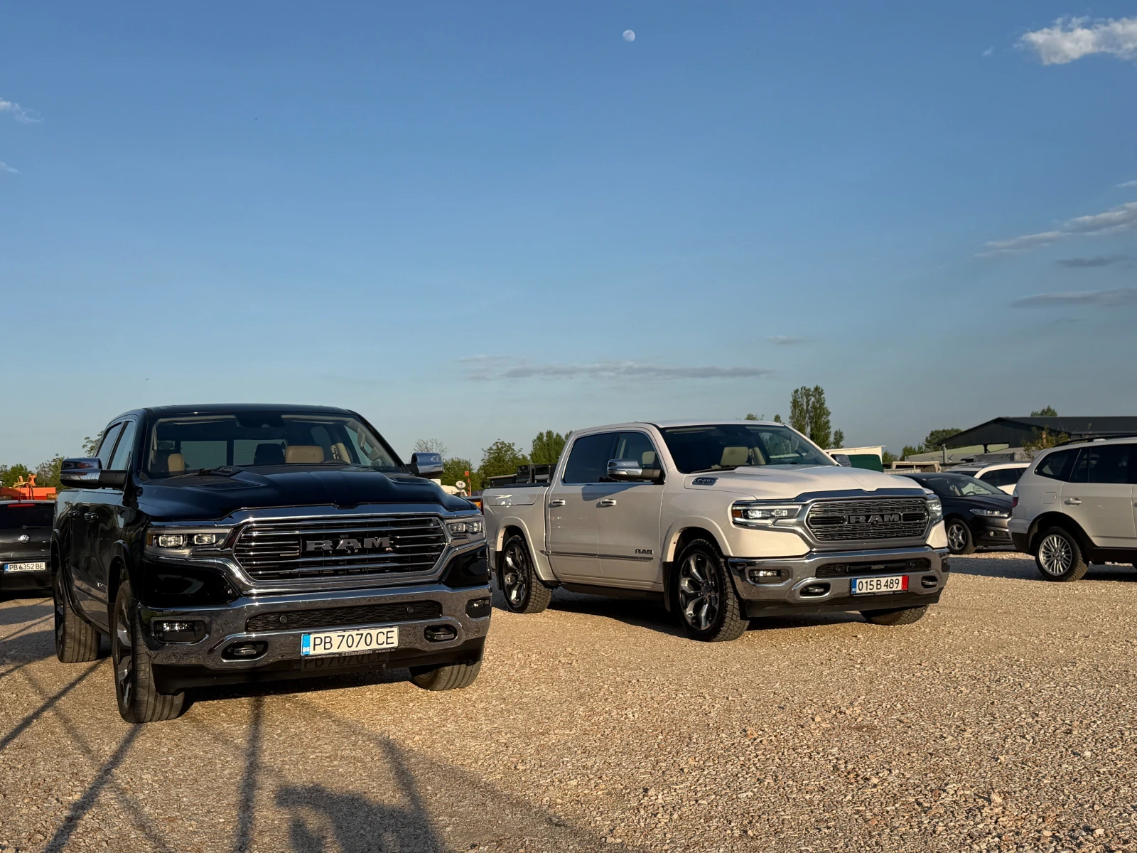 Dodge RAM 1500 Два-RAM 5.7HEMI* FULL* LARAMIE-LongHorn* , Full