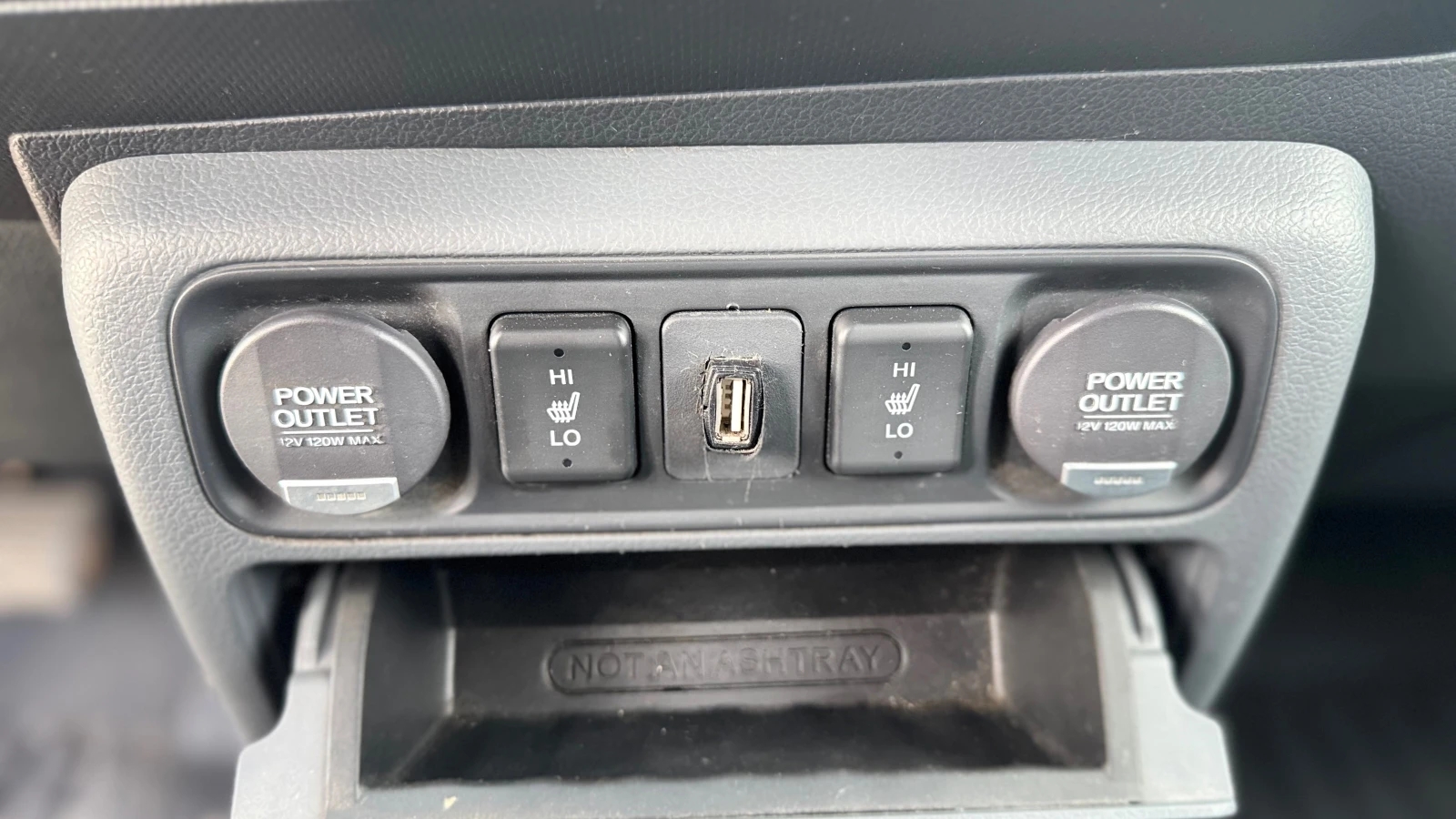 Honda Ridgeline, снимка 15 - Автомобили и джипове - 54593264