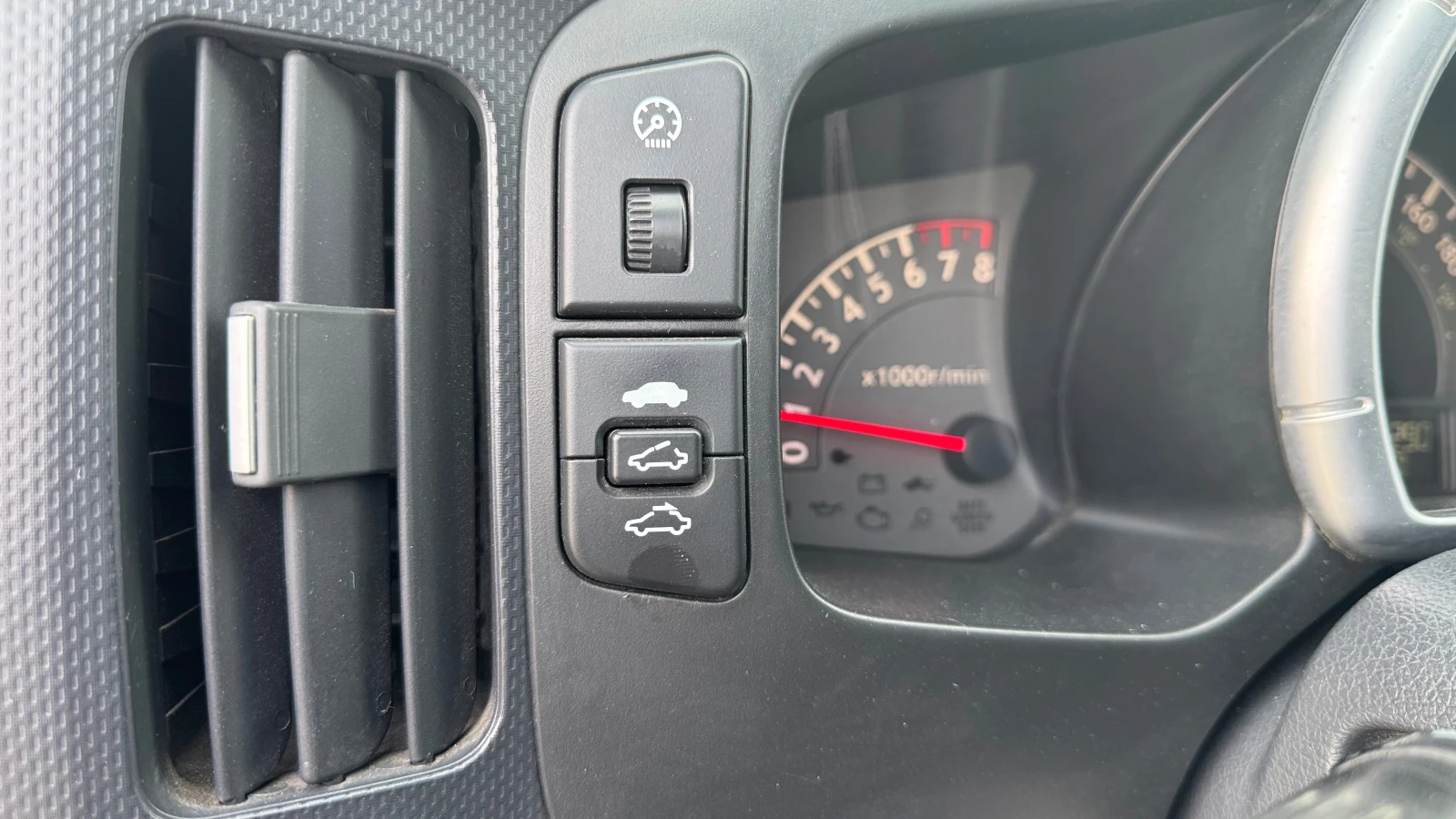 Honda Ridgeline, снимка 12 - Автомобили и джипове - 54593264