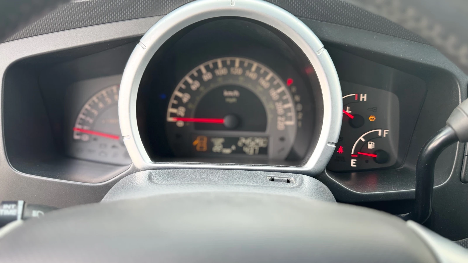 Honda Ridgeline, снимка 17 - Автомобили и джипове - 54593264