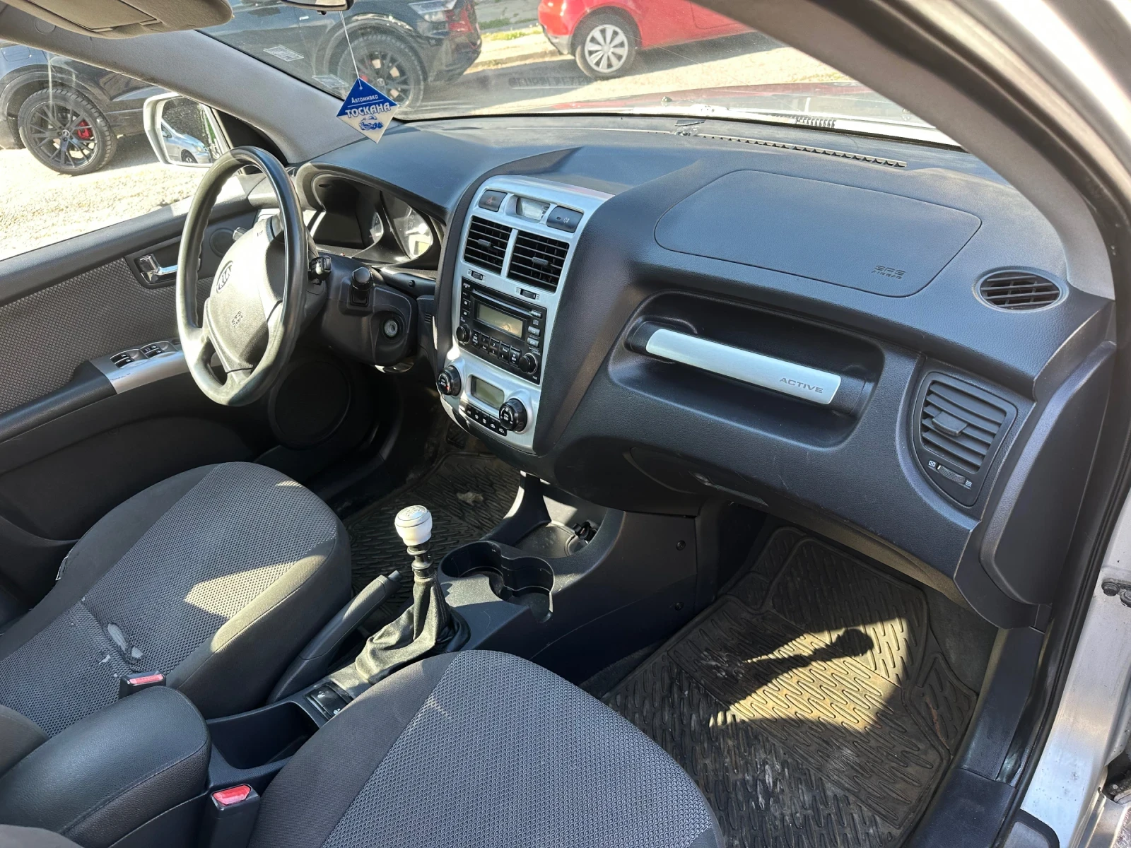 Kia Sportage 4X4, снимка 6 - Автомобили и джипове - 54622634