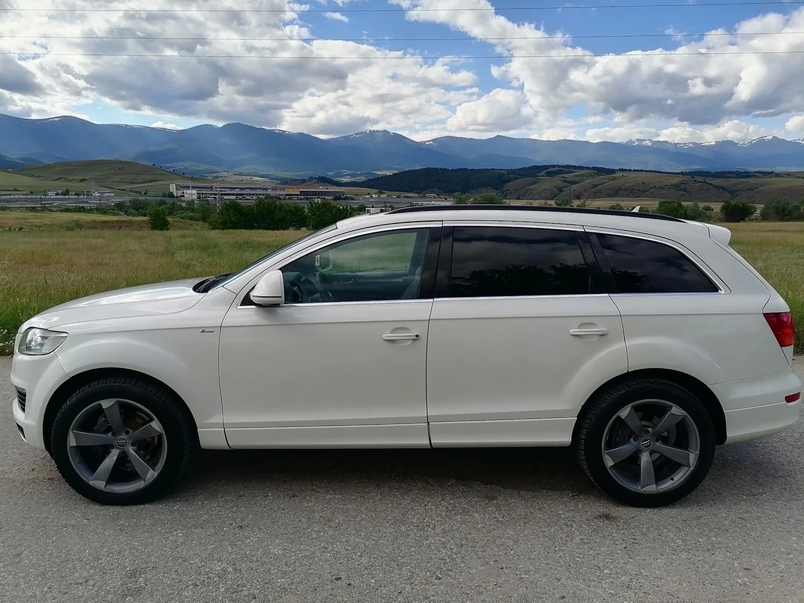 Audi Q7 3.0TDI/Panorama/Rotor20/3xS-Line, снимка 8 - Автомобили и джипове - 54894905
