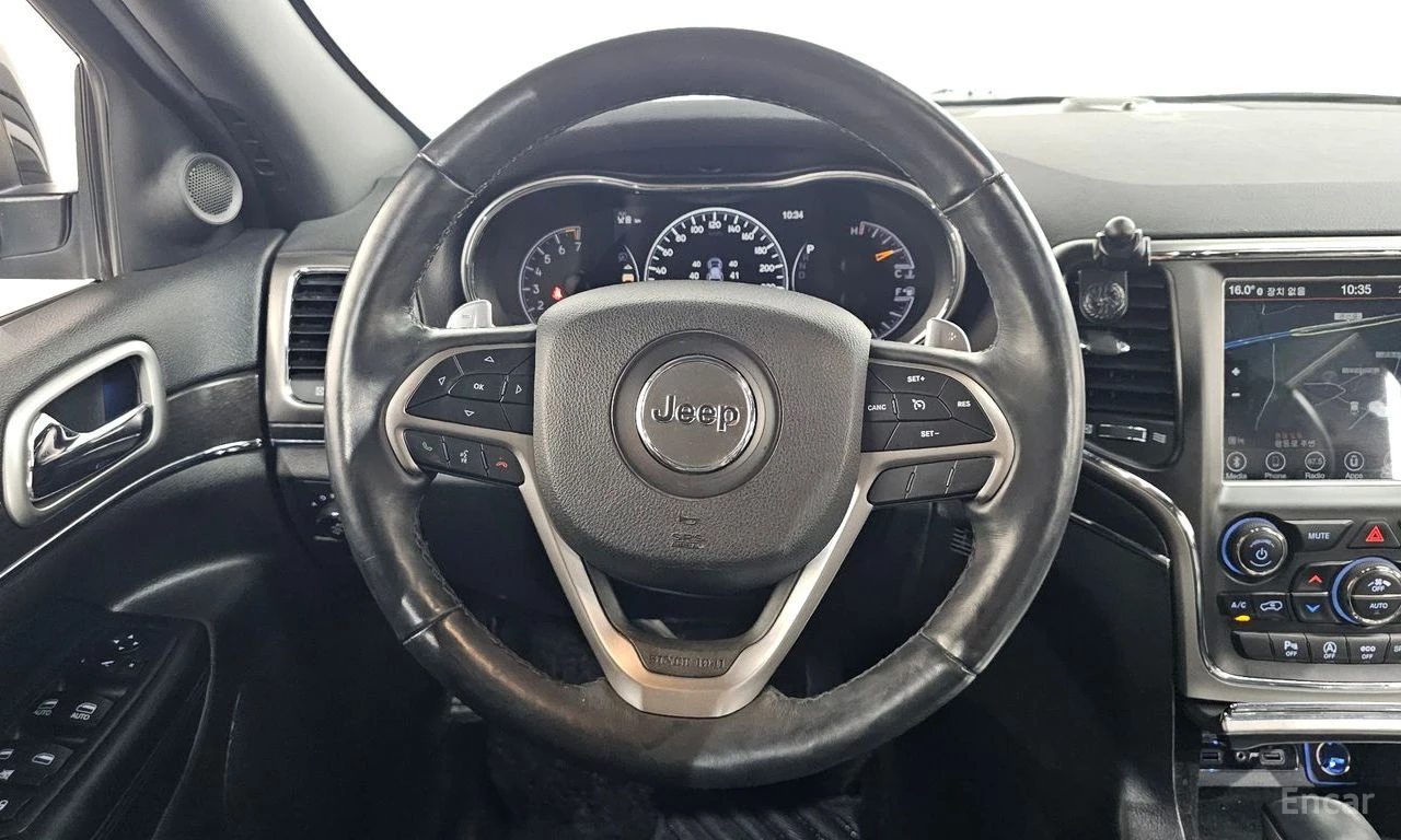 Jeep Grand cherokee 3.6* V6* 8ZF* ПОДГРЕВ* ОБДУХВАНЕ* КАМЕРА* КЕЙЛЕС* , снимка 6 - Автомобили и джипове - 54916839