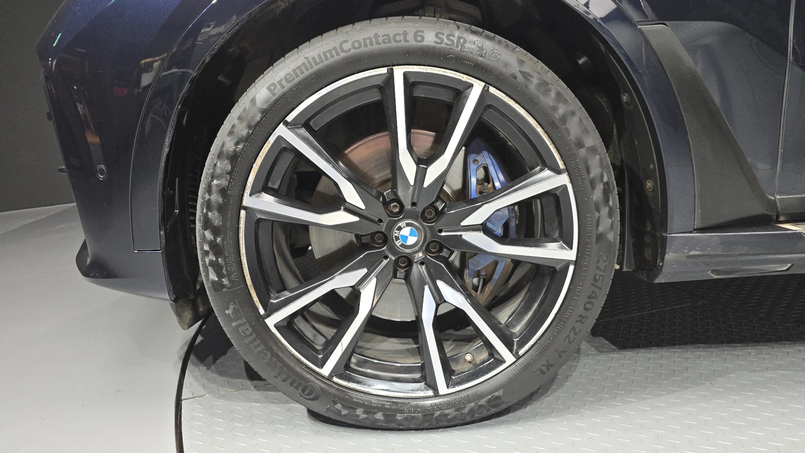 BMW X7 xDrive30d* 360* BLIND SPOT* HUD* КРАЙНА ЦЕНА, снимка 5 - Автомобили и джипове - 55378864