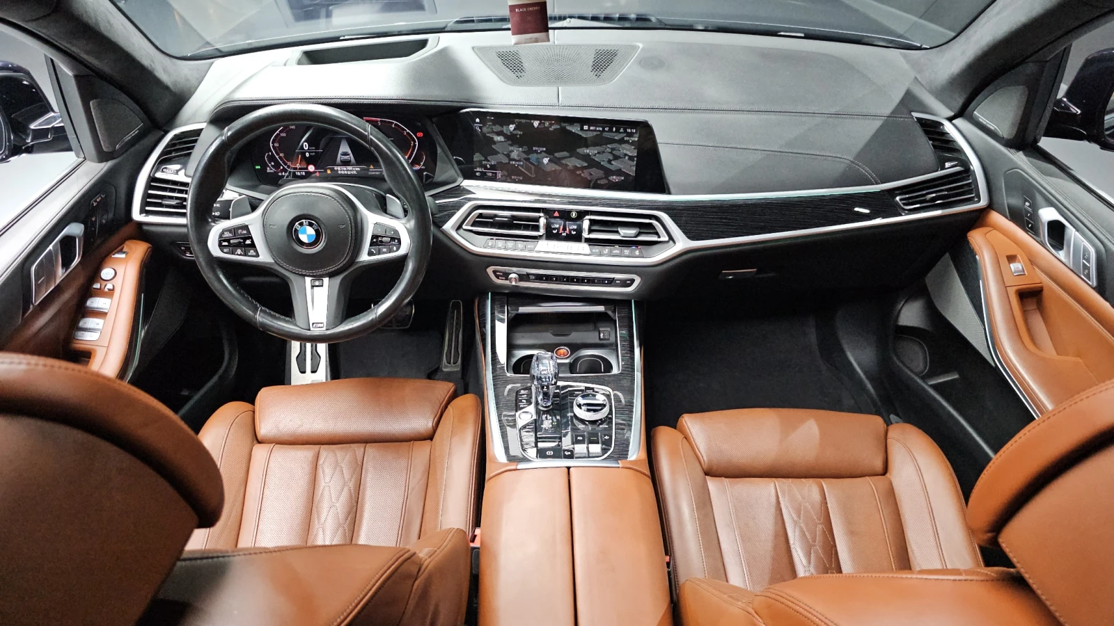 BMW X7 xDrive30d* 360* BLIND SPOT* HUD* КРАЙНА ЦЕНА, снимка 7 - Автомобили и джипове - 55378864