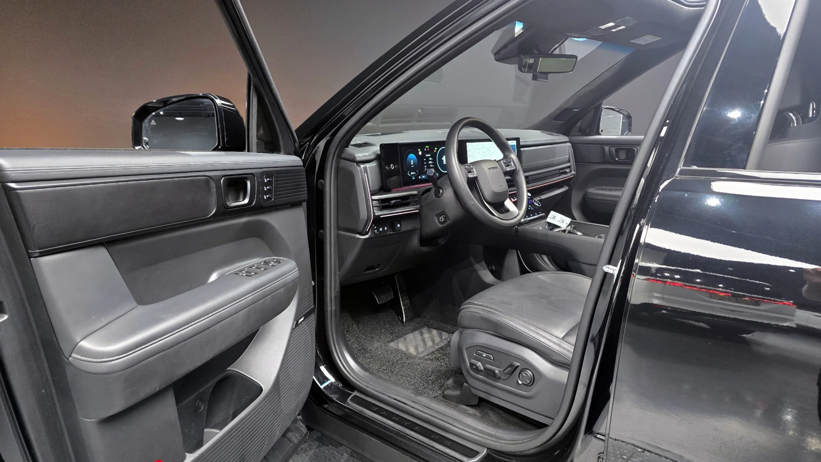 Hyundai Santa fe 2.5T Calligraphy* BOSE* 360* HUD* КРАЙНА ЦЕНА, снимка 10 - Автомобили и джипове - 55451973
