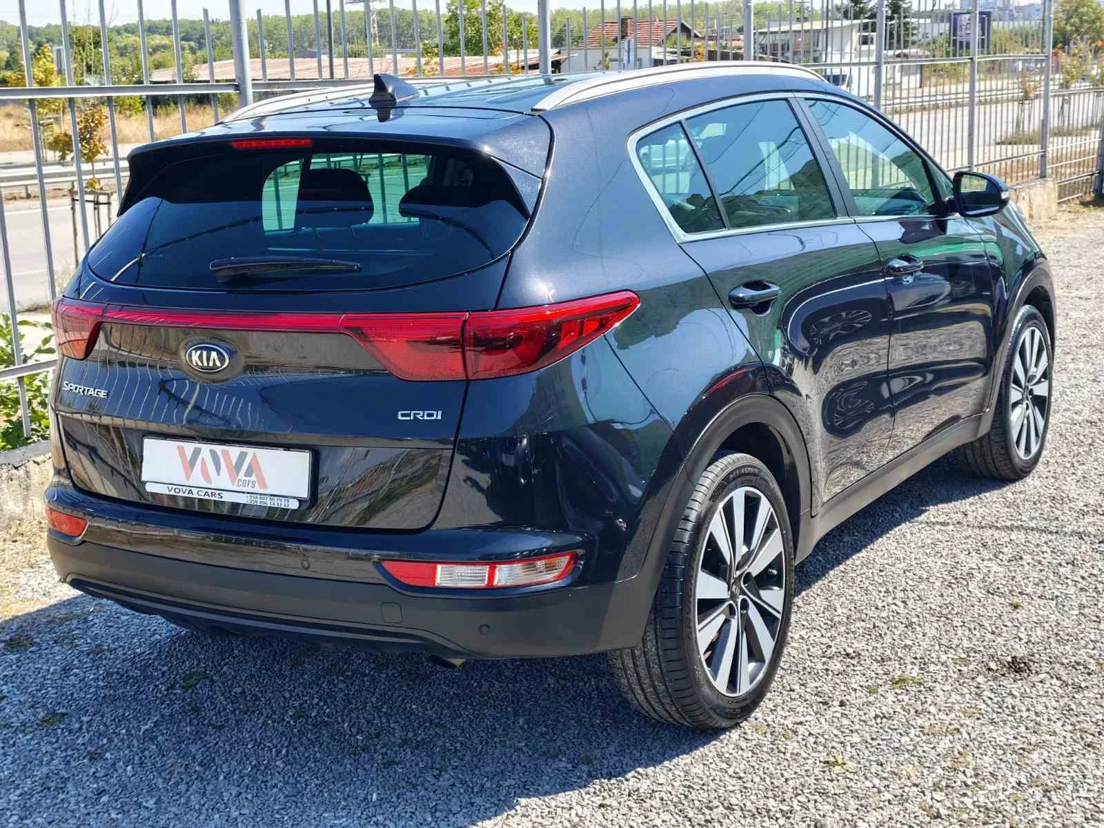 Kia Sportage 1.7 CRDI, 116 к.с. Навигация, История, снимка 4 - Автомобили и джипове - 56128242