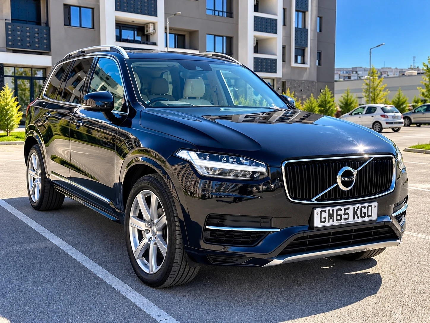 Volvo Xc90 Т8 Momentum