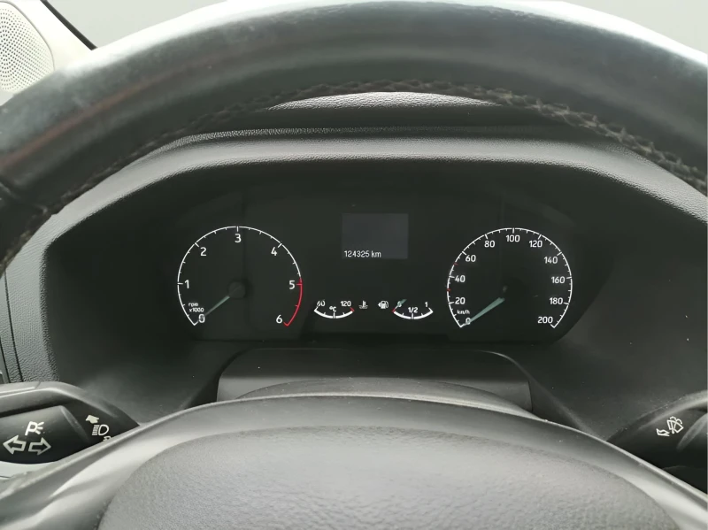 Ford Transit Custom 2.0L EcoBlue, снимка 10 - Бусове и автобуси - 52842920