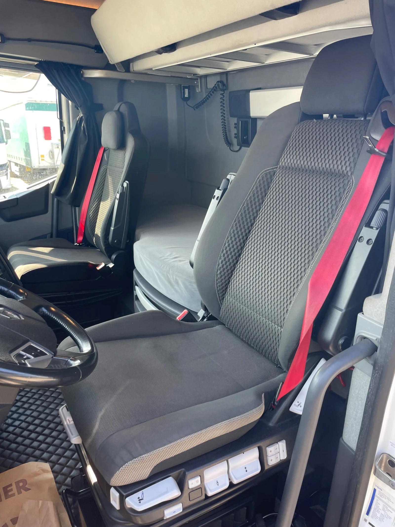 Renault T 520 HIGH - изображение 5