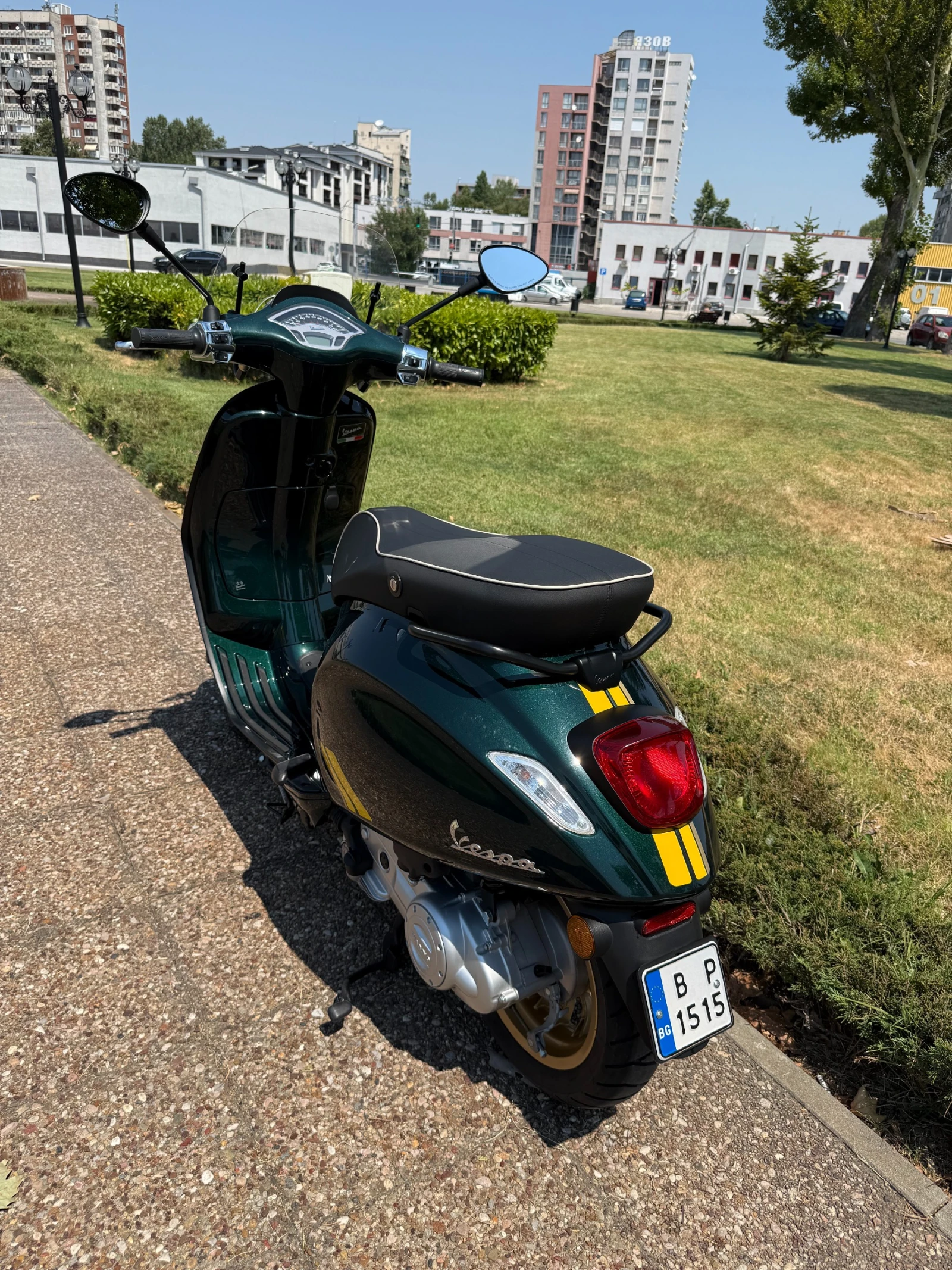 Vespa Sprint 50 4t ie Racing Sixties - изображение 4