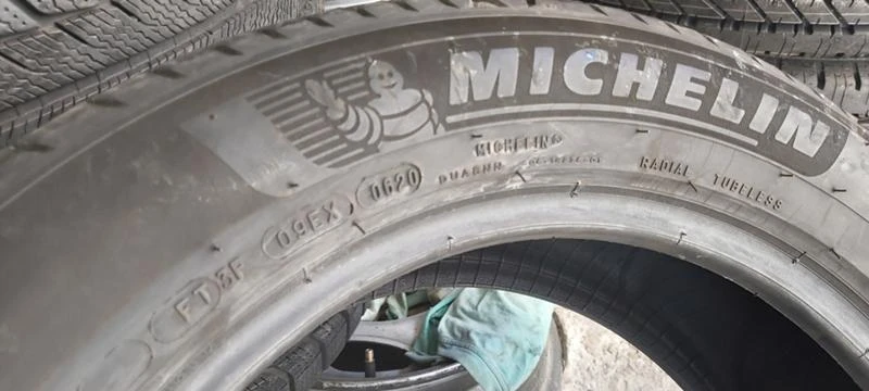 Гуми Летни 215/55R17, снимка 6 - Гуми и джанти - 32902926