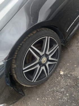 Mercedes-Benz E 350 V6 CDI AUTO, снимка 3