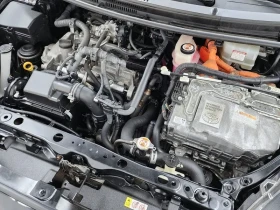 Toyota Prius C 1.5E CROSSOVER, снимка 6