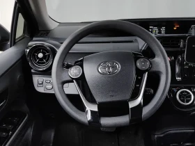 Toyota Prius C 1.5E CROSSOVER, снимка 13