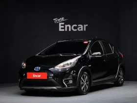 Toyota Prius C 1.5E CROSSOVER, снимка 1