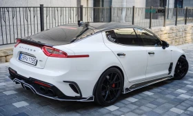 Kia Stinger 3.3 Turbo GT* HUD* 360* КОЖА* ОБДУХВ* НАВИ, снимка 13