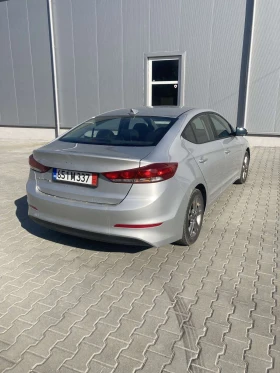 Hyundai Elantra 2.0i Автоматик , снимка 6