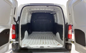 Toyota Proace City 1.5 Long Wheel Base, снимка 8