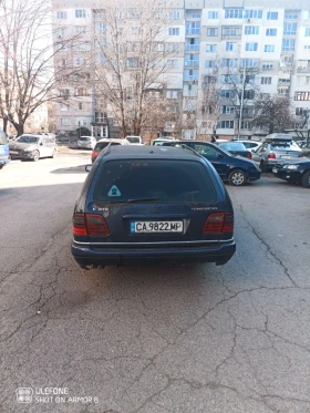 Mercedes-Benz E 300, снимка 3