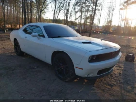 Dodge Challenger R/T 1