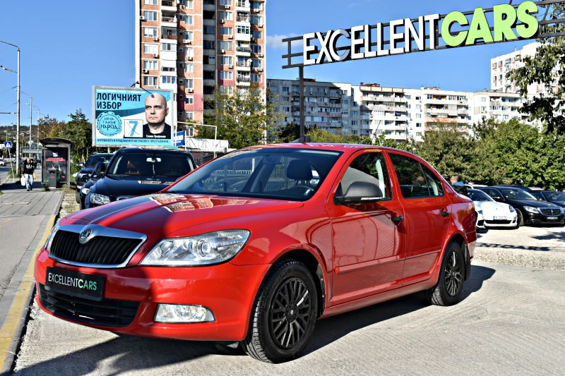 Skoda Octavia 1.4i* Г.Инжекцион, снимка 1 - Автомобили и джипове - 47642972