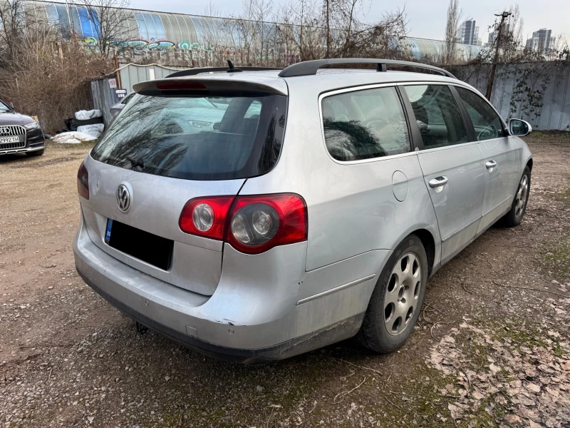 VW Passat 2.0 TDI Variant Comfortline, снимка 7 - Автомобили и джипове - 48957179