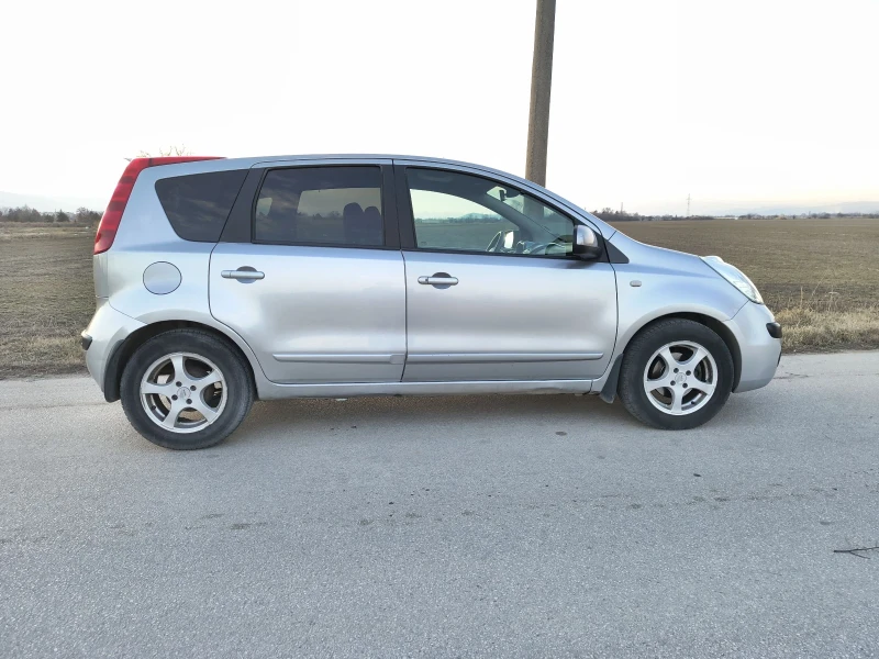 Nissan Note 1.5d. 85k.c., снимка 4 - Автомобили и джипове - 49103446