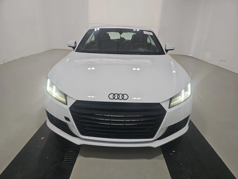 Audi Tt, снимка 2 - Автомобили и джипове - 49222174