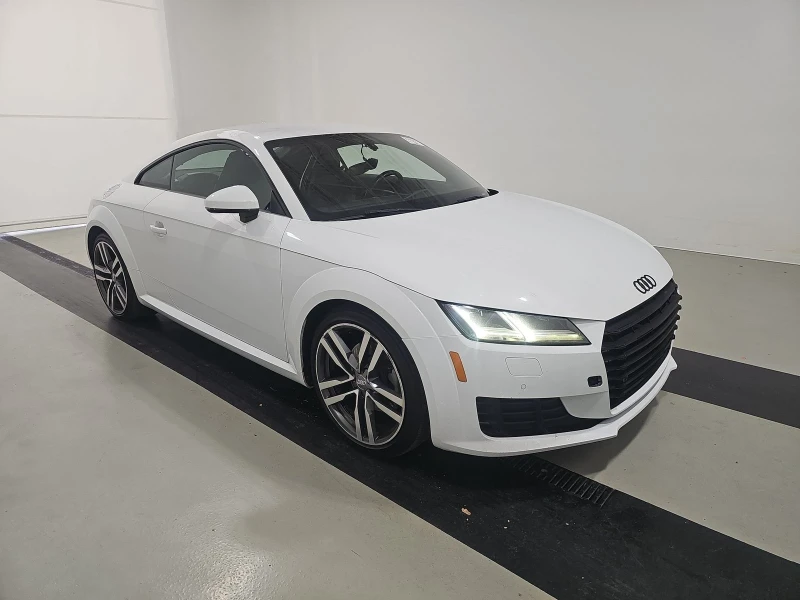 Audi Tt, снимка 3 - Автомобили и джипове - 49222174