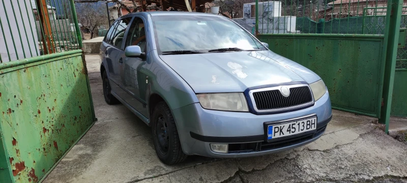 Skoda Fabia 1.4 16v газ-бензин, снимка 3 - Автомобили и джипове - 49373512