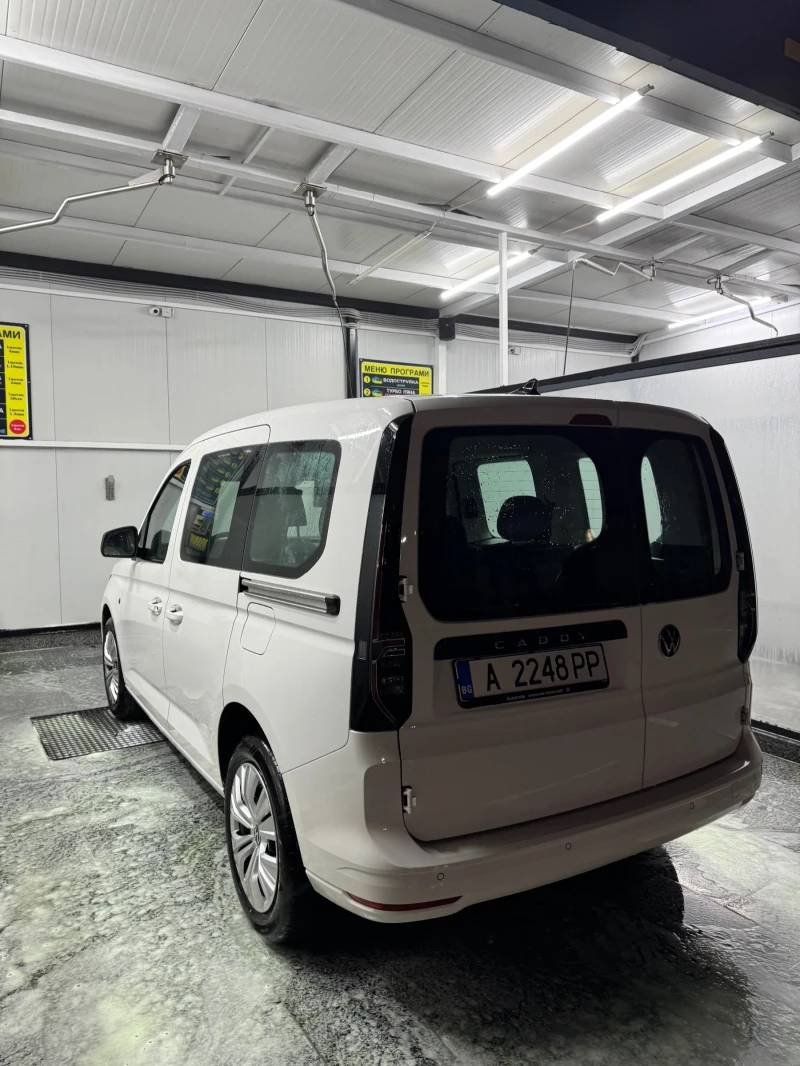 VW Caddy, снимка 5 - Автомобили и джипове - 52473105