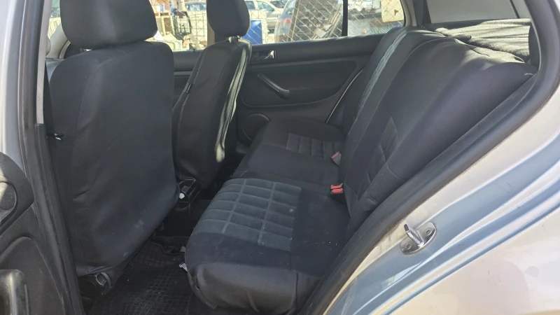 VW Golf 1.9TDI 110k.s., снимка 6 - Автомобили и джипове - 52313759