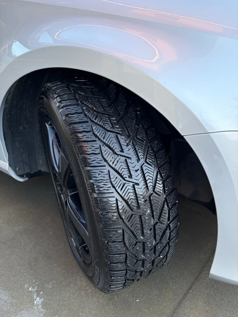 VW Passat, снимка 11 - Автомобили и джипове - 53113897