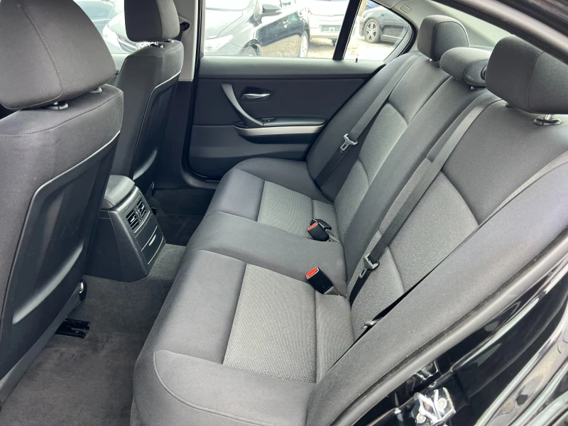 BMW 320, снимка 13 - Автомобили и джипове - 53469937