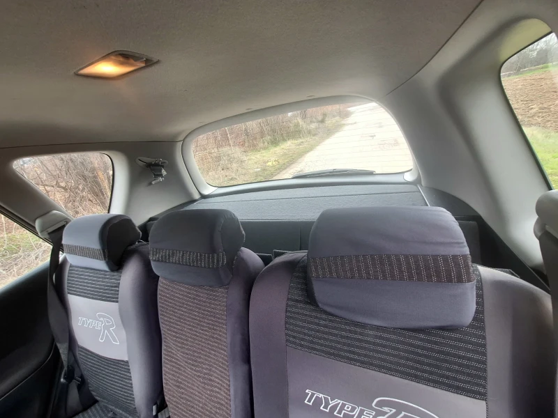 Toyota Corolla verso, снимка 8 - Автомобили и джипове - 53485230