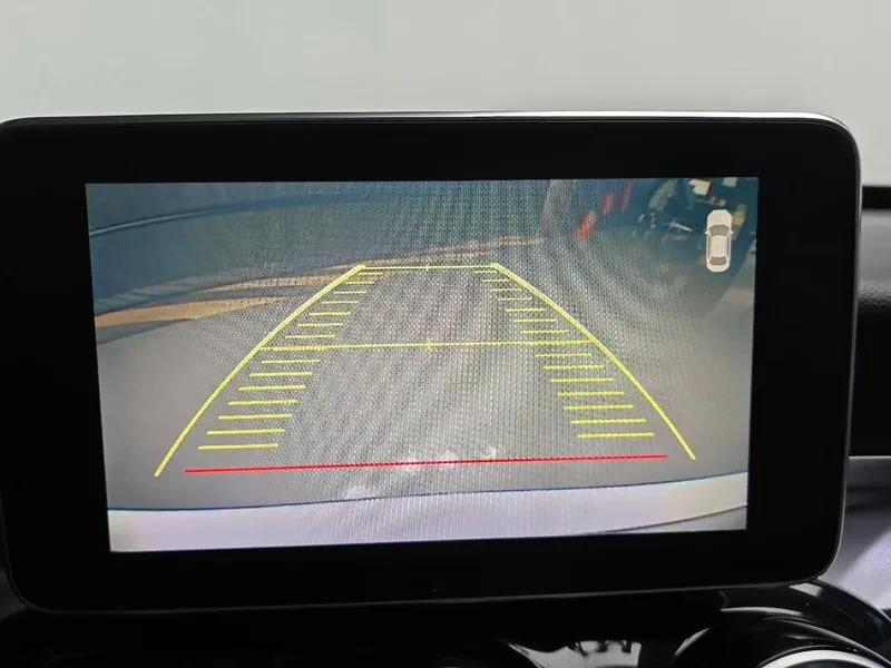 Mercedes-Benz C 200 2.0, снимка 15 - Автомобили и джипове - 54278062