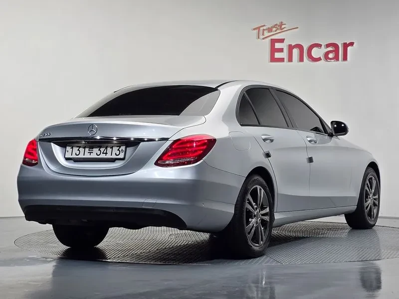 Mercedes-Benz C 200 2.0, снимка 2 - Автомобили и джипове - 54278062