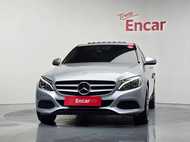 Mercedes-Benz C 200 2.0, снимка 3 - Автомобили и джипове - 54278062