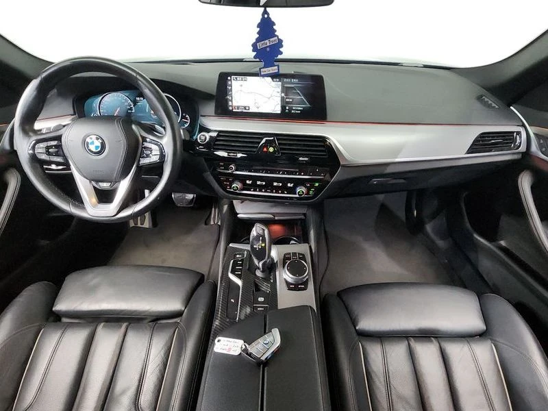 BMW 530 530I M Sports, снимка 7 - Автомобили и джипове - 55505152