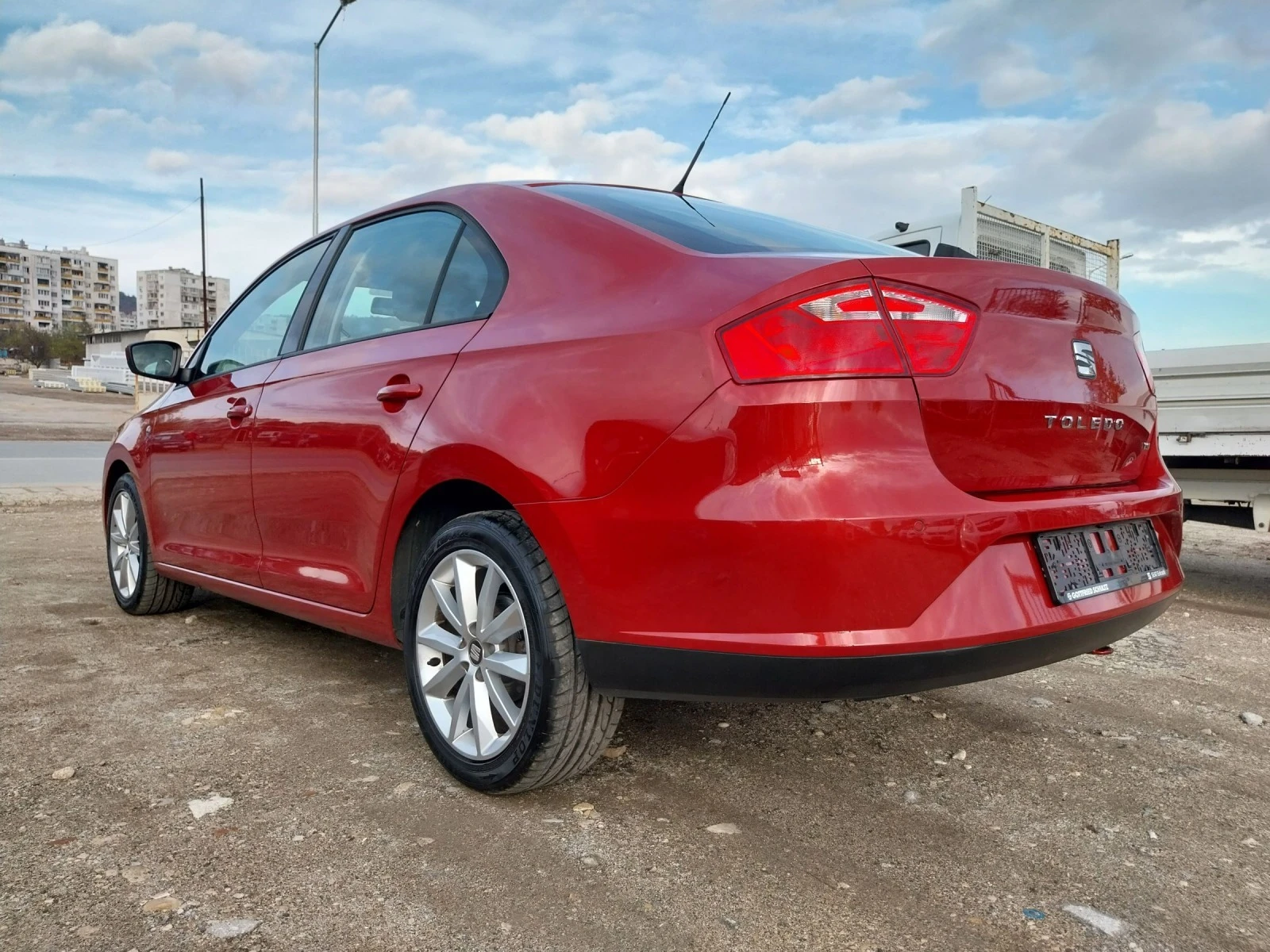 Seat Toledo 1.2 TSI - изображение 4