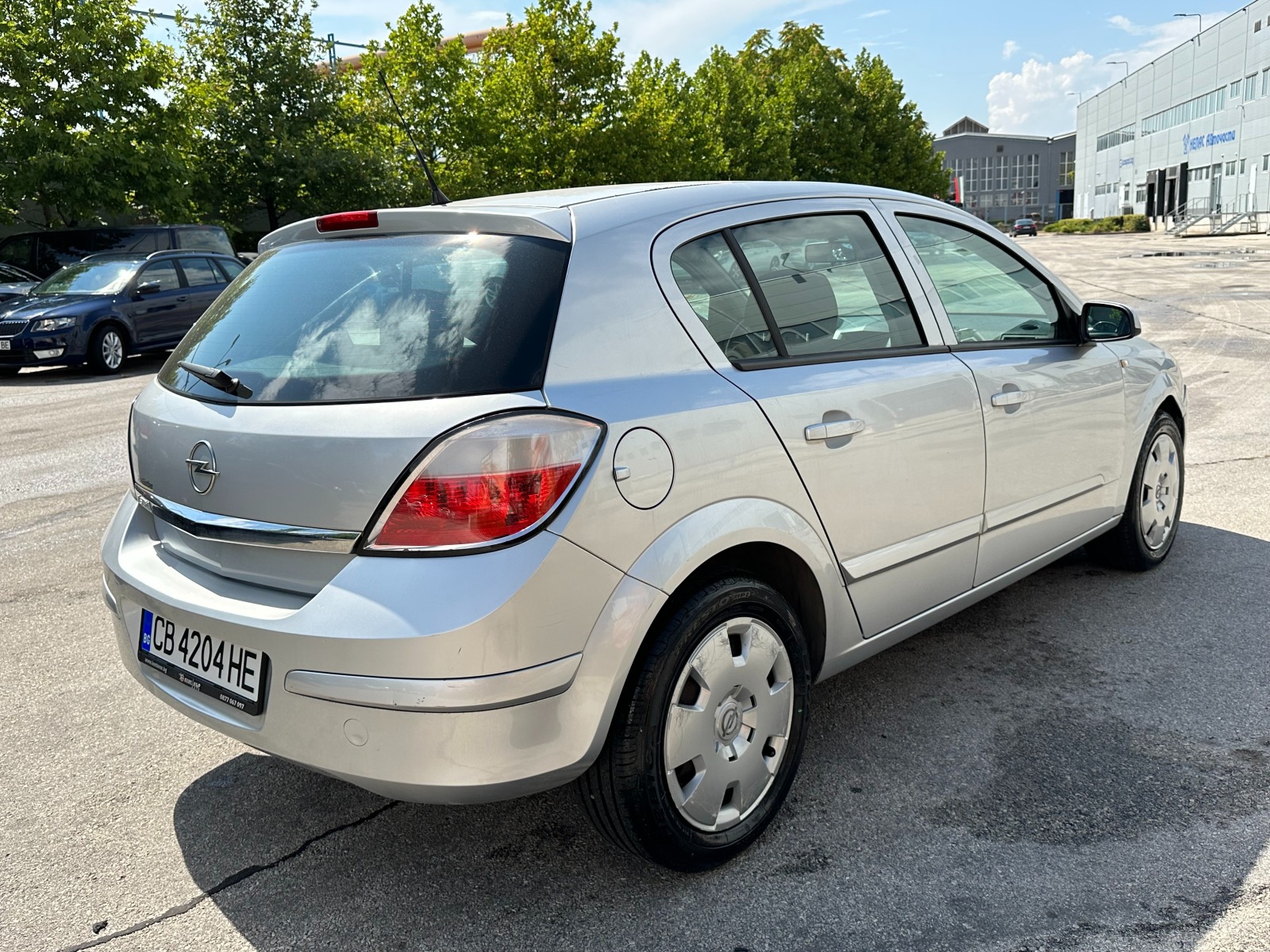 Opel Astra Автомат - изображение 4