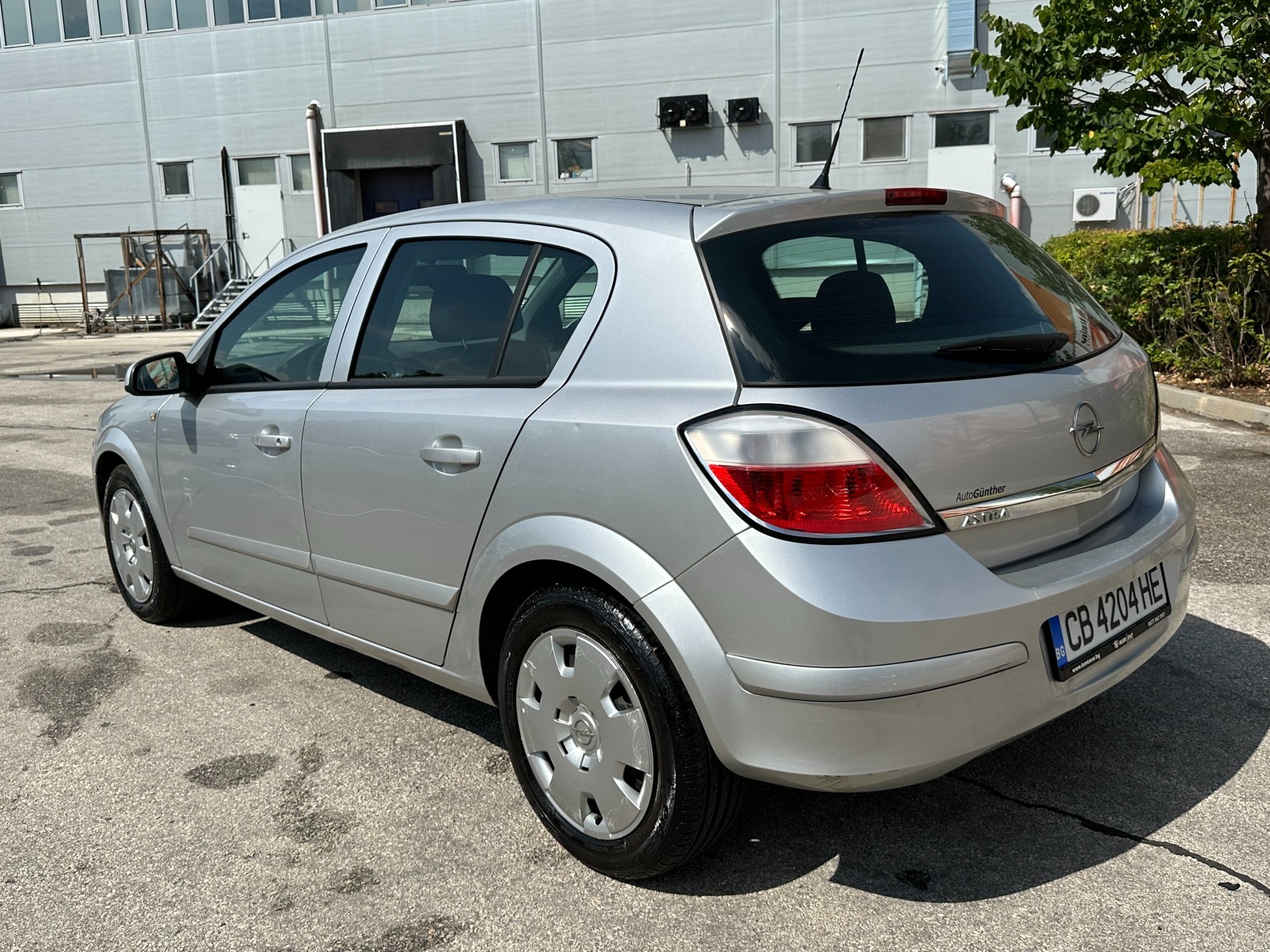 Opel Astra Автомат - изображение 3