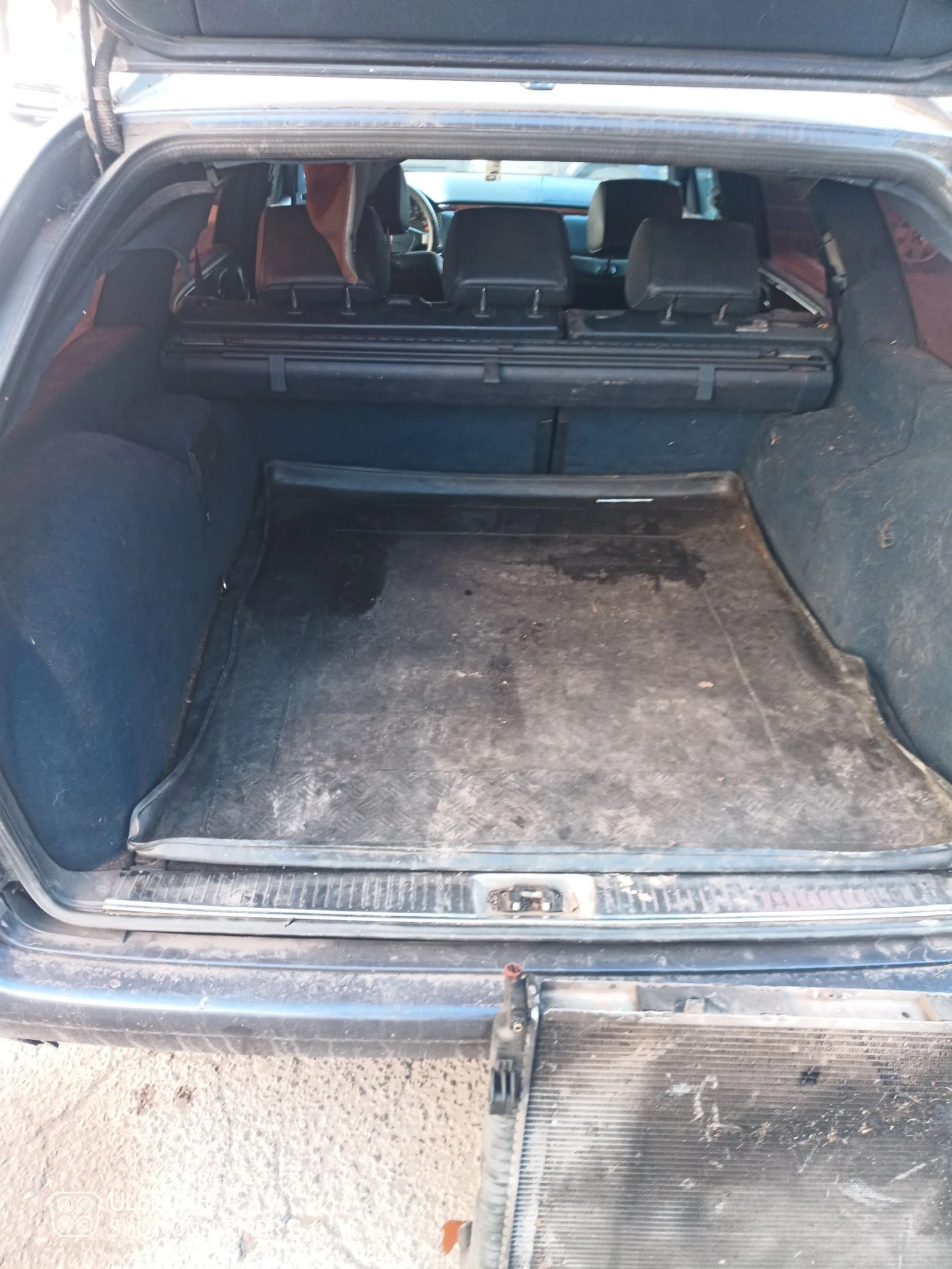 Mercedes-Benz E 300 | Mobile.bg   11