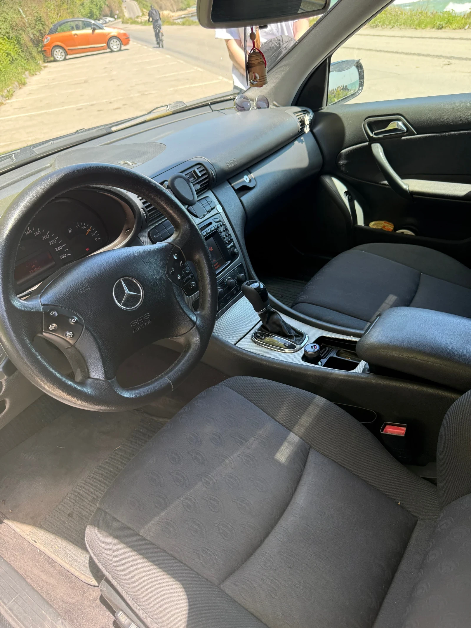 Mercedes-Benz C 220  - изображение 6