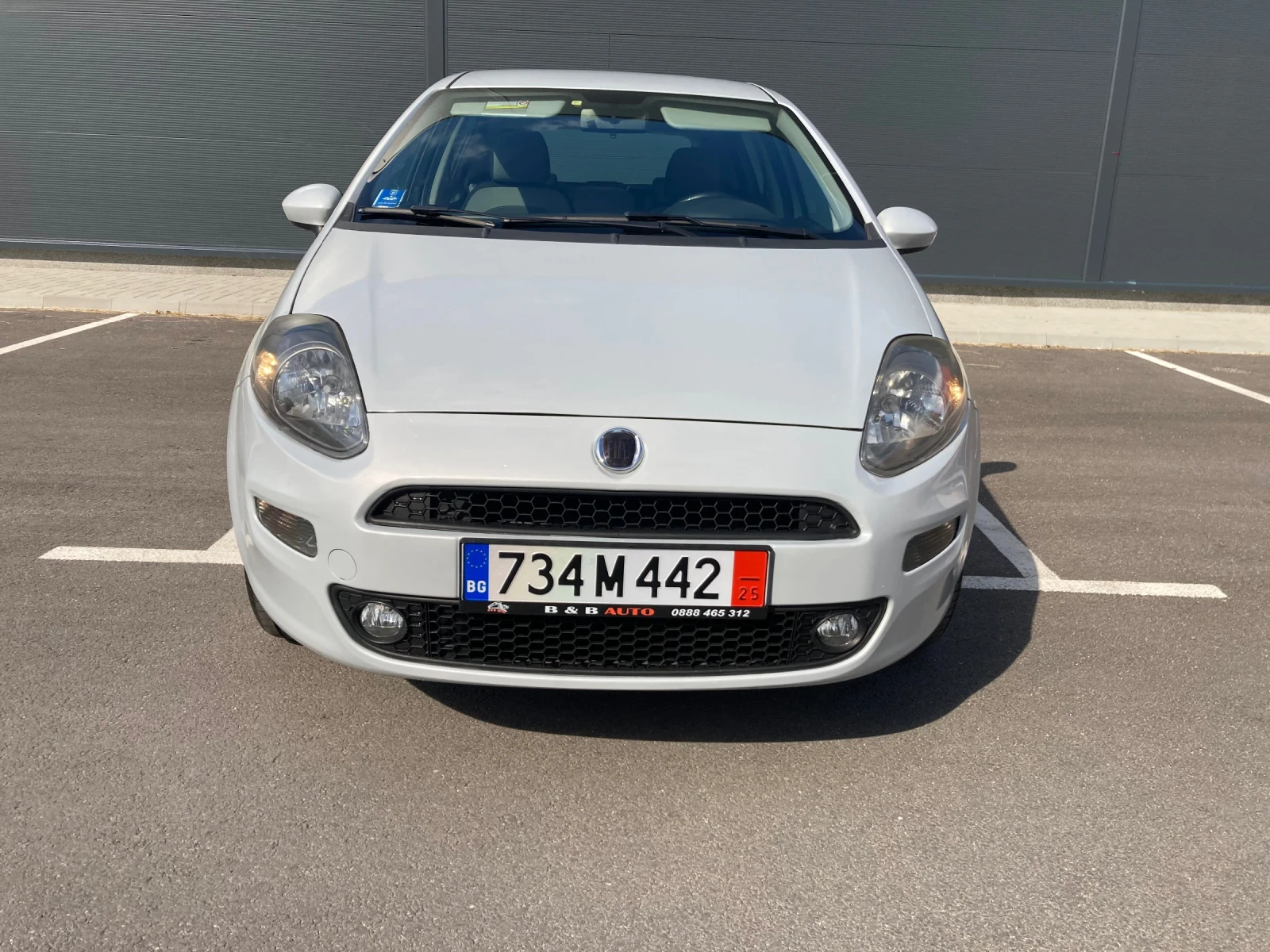 Fiat Punto 1.4 evo - изображение 5