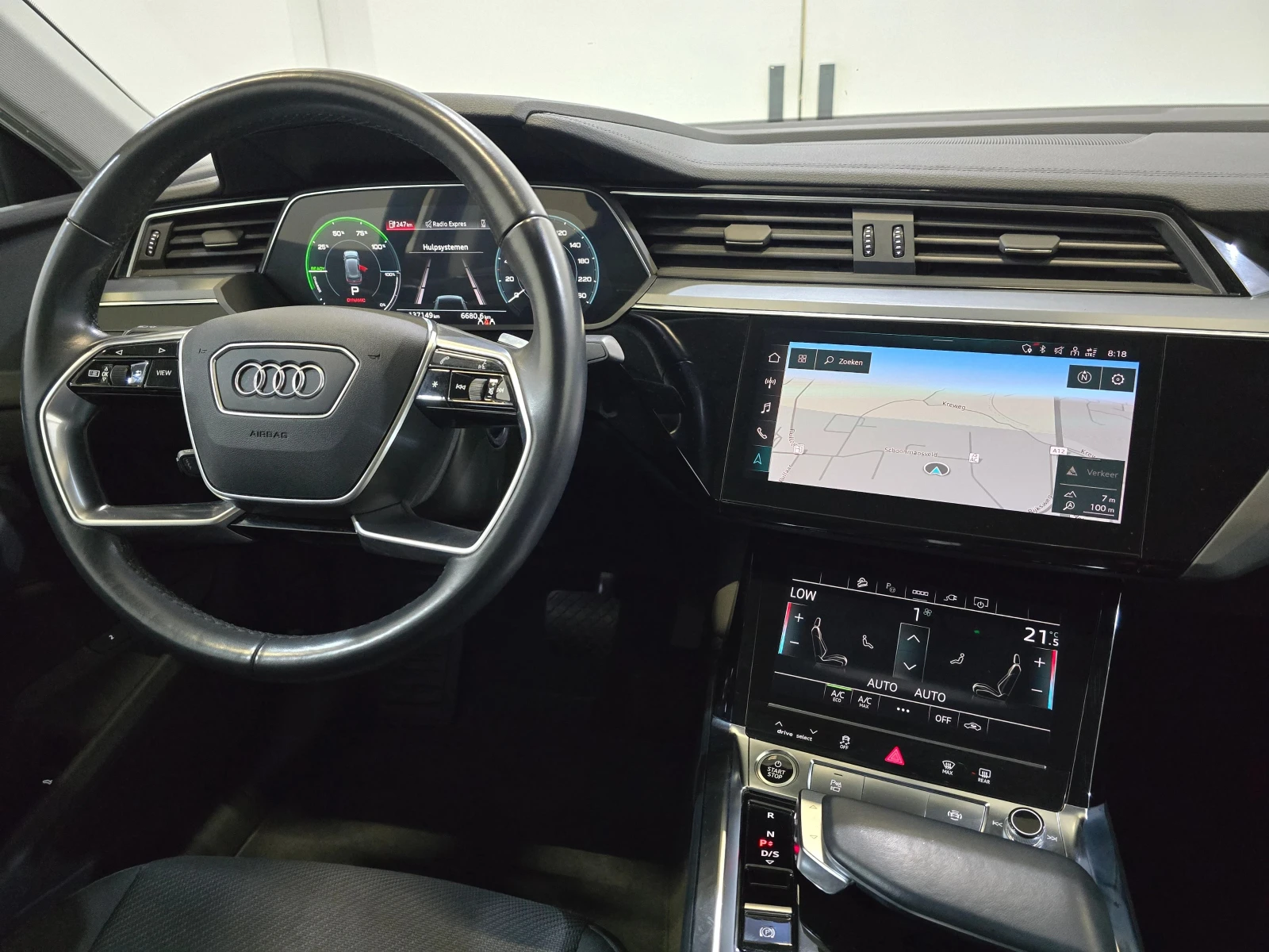 Audi E-Tron 50 Sportback - изображение 10