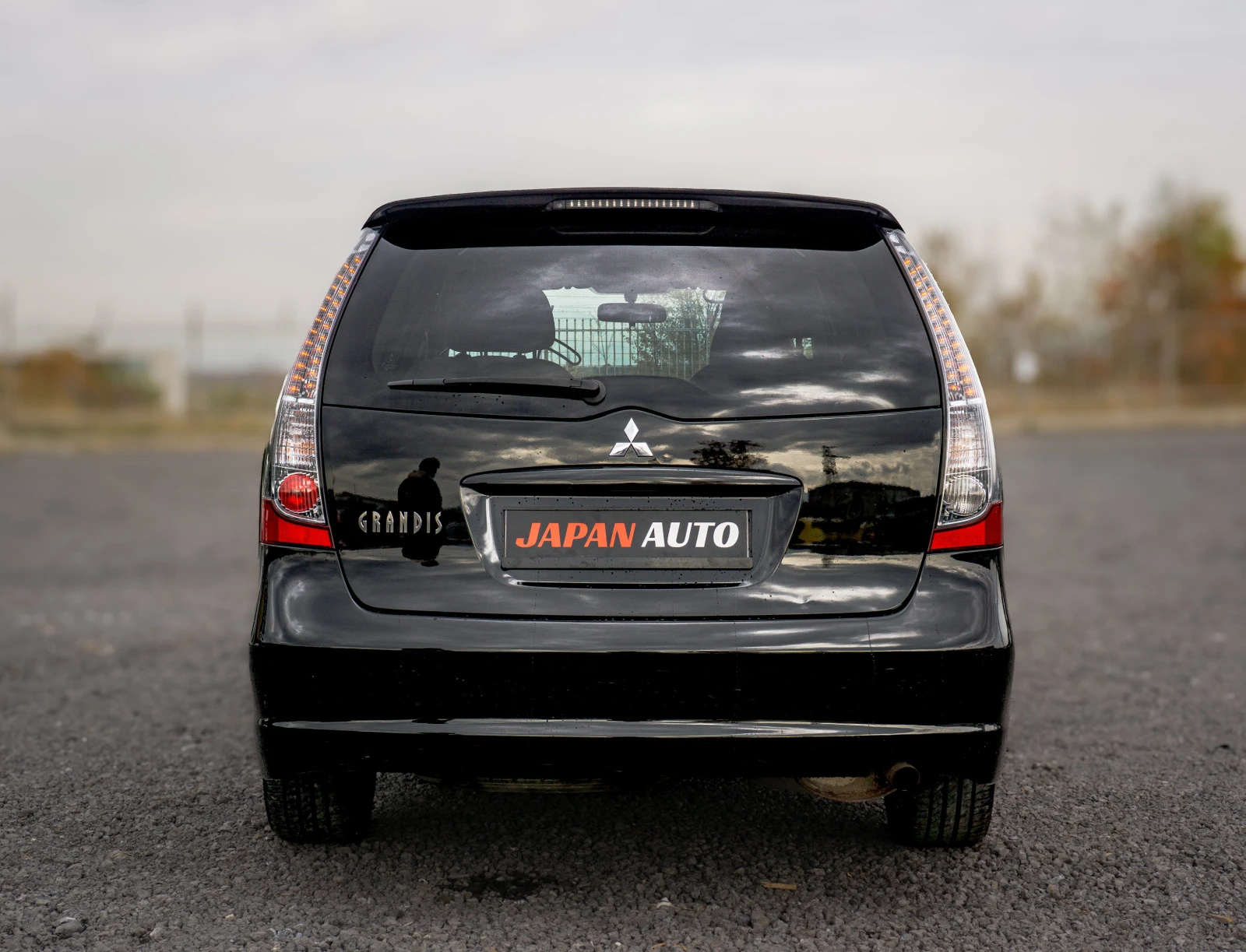 Mitsubishi Grandis 2.4 165к.с. 5+ 1 | С ГАРАНЦИЯ! - изображение 5