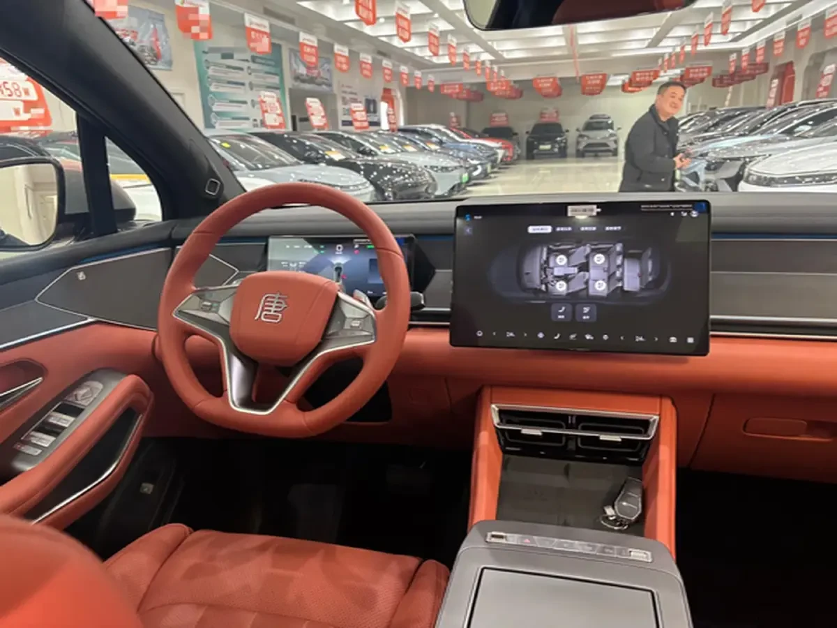 BYD Tang L 2025 Model EV 492 km - изображение 9