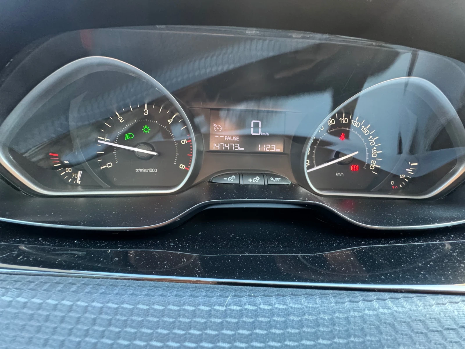 Peugeot 2008 1.6 - изображение 9